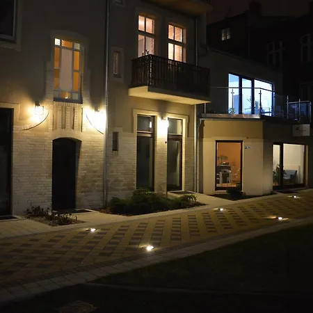Homewell Apartments Pod Szczerbatym Poznan Exterior photo