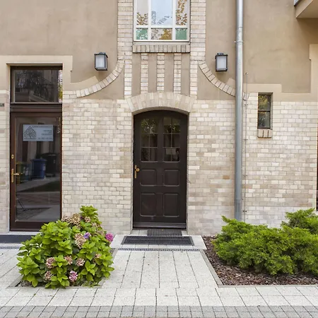 Homewell Apartments Pod Szczerbatym Poznan Exterior photo
